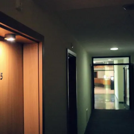 Palm Hotell
