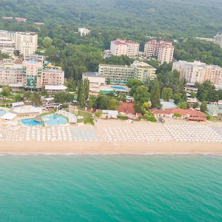 Palm Златни пясъци