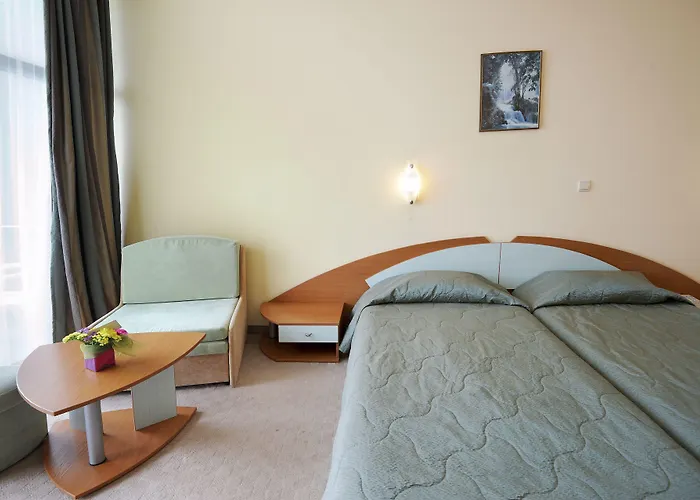 Palm 4* غولدن ساندز